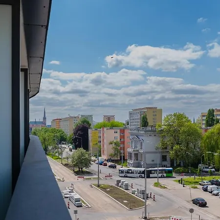 Hanza Sky Апартаменти *