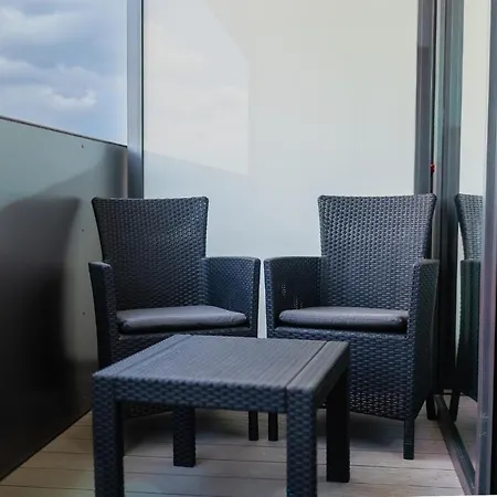 Kaleo Fr Apartment *